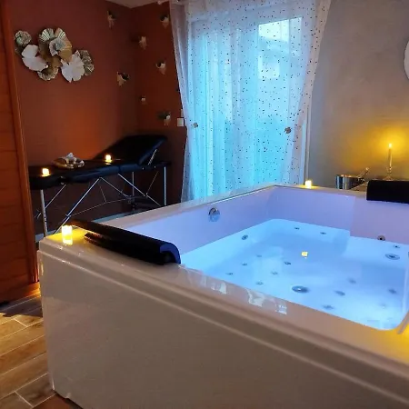 L'envolee Maison Privative Avec Balneo 2 Places Et Sauna